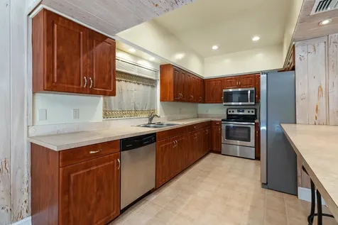 122 Andrews Avenue Delray Beach FL 33483