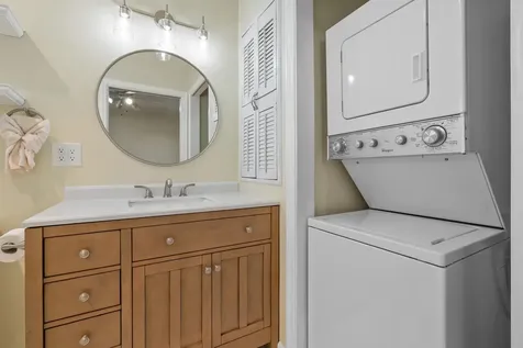 122 Andrews Avenue Delray Beach FL 33483