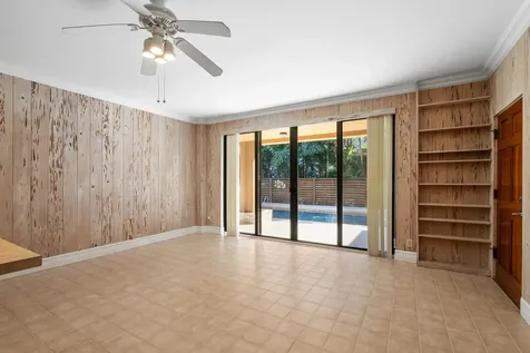 122 Andrews Avenue Delray Beach FL 33483