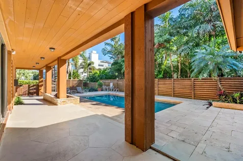 122 Andrews Avenue Delray Beach FL 33483