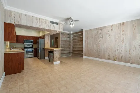 122 Andrews Avenue Delray Beach FL 33483