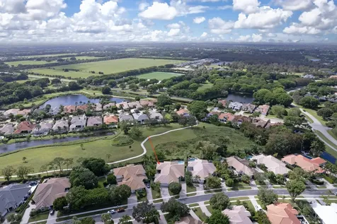 2771 Twin Oaks Way Wellington FL 33414