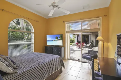 2771 Twin Oaks Way Wellington FL 33414