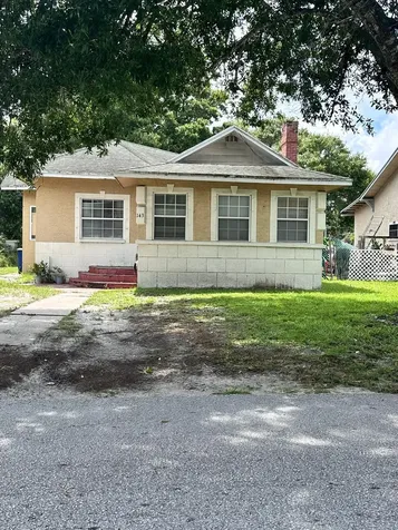 143 N 15th Street Fort Pierce FL 34950