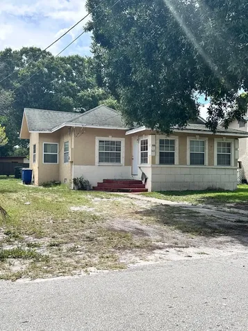 143 N 15th Street Fort Pierce FL 34950