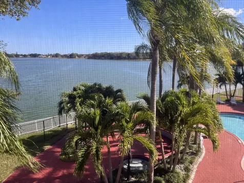 2831 N Oakland Forest Drive Oakland Park FL 33309