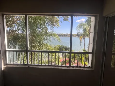 2831 N Oakland Forest Drive Oakland Park FL 33309