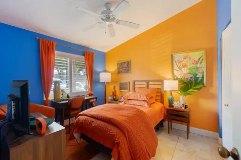 3096 S Oakland Forest Drive Oakland Park FL 33309