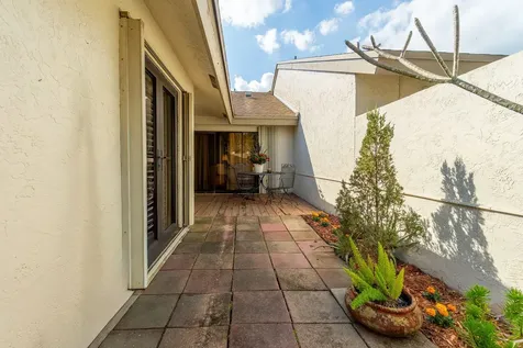 3096 S Oakland Forest Drive Oakland Park FL 33309