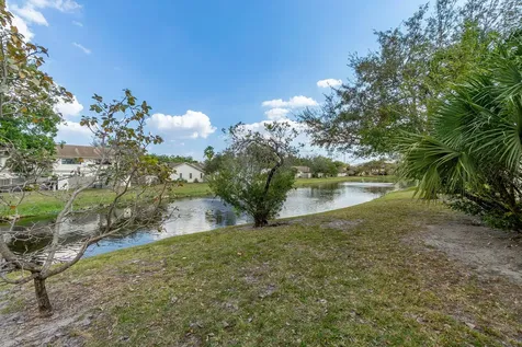 3096 S Oakland Forest Drive Oakland Park FL 33309