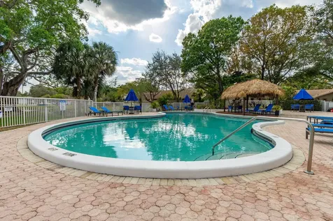 3096 S Oakland Forest Drive Oakland Park FL 33309