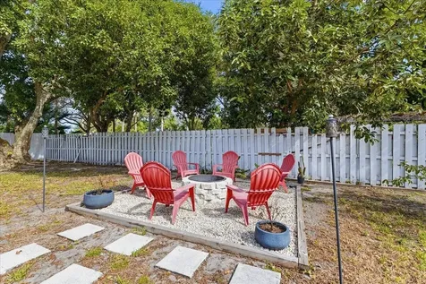 901 Sw 111th Way Davie FL 33324