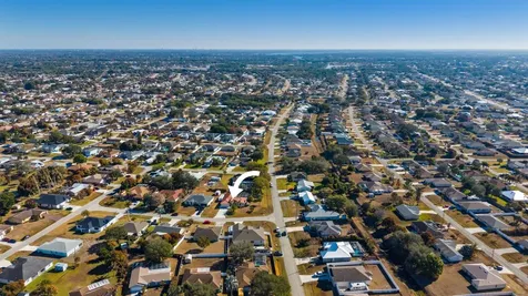 3891 Sw Jacobs Street Port Saint Lucie FL 34953