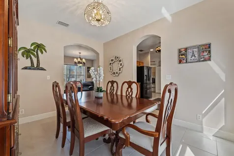 3891 Sw Jacobs Street Port Saint Lucie FL 34953