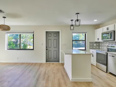 328 Sw 11th Avenue Delray Beach FL 33444