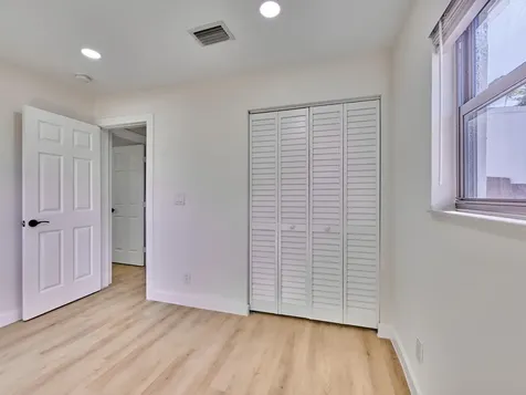 328 Sw 11th Avenue Delray Beach FL 33444