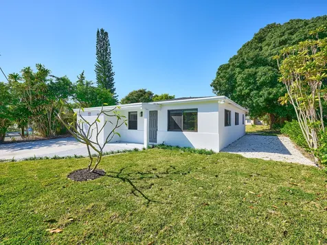 328 Sw 11th Avenue Delray Beach FL 33444