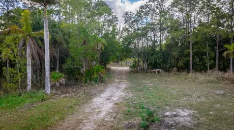 3852 161st Terrace Loxahatchee Groves FL 33470