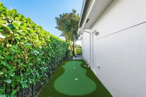 8964 Stone Pier Drive Boynton Beach FL 33472
