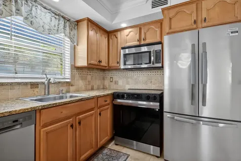 497 Brittany K Delray Beach FL 33446