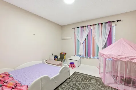 1060 Parkside Green Drive Greenacres FL 33415