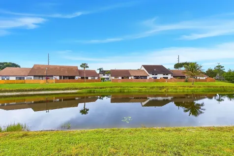1060 Parkside Green Drive Greenacres FL 33415