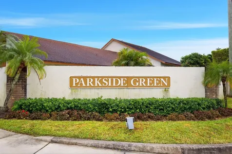 1060 Parkside Green Drive Greenacres FL 33415