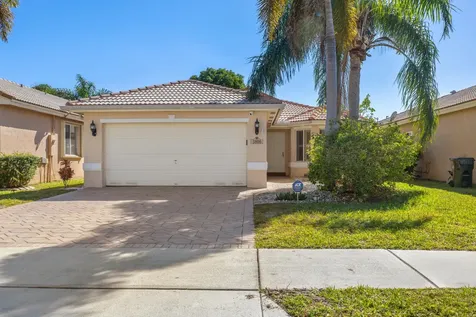 3800 Woodfield Drive Coconut Creek FL 33073