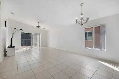 3800 Woodfield Drive Coconut Creek FL 33073