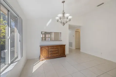 3800 Woodfield Drive Coconut Creek FL 33073