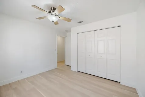 3800 Woodfield Drive Coconut Creek FL 33073