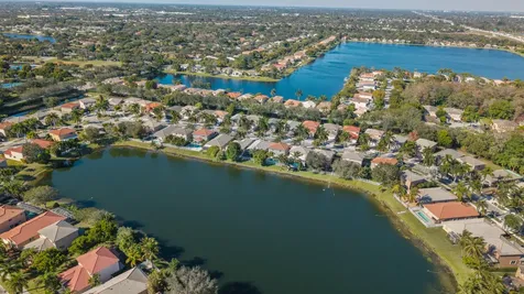 3800 Woodfield Drive Coconut Creek FL 33073