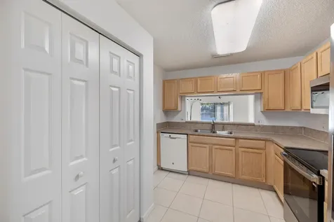 3800 Woodfield Drive Coconut Creek FL 33073