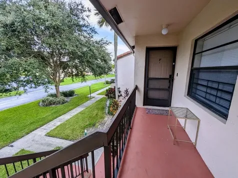 21362 Juego Circle Boca Raton FL 33433