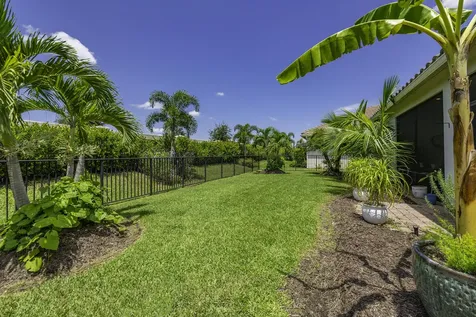 10009 Sw Coral Tree Circle Port Saint Lucie FL 34987