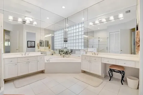4022 Manchester Lake Drive Lake Worth FL 33449