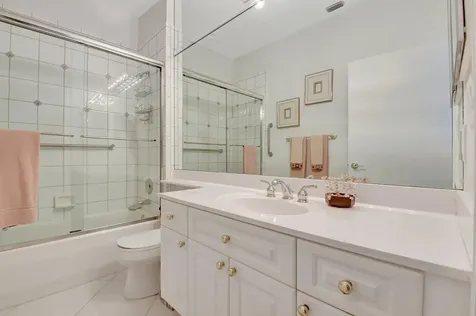 4022 Manchester Lake Drive Lake Worth FL 33449
