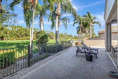 4022 Manchester Lake Drive Lake Worth FL 33449
