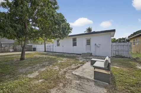 701 37th Street West Palm Beach FL 33407