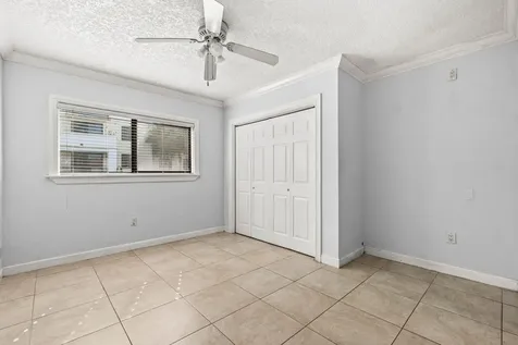 200 Sw 7th Street Boca Raton FL 33432