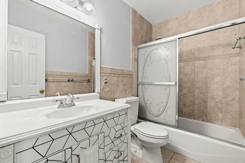 200 Sw 7th Street Boca Raton FL 33432