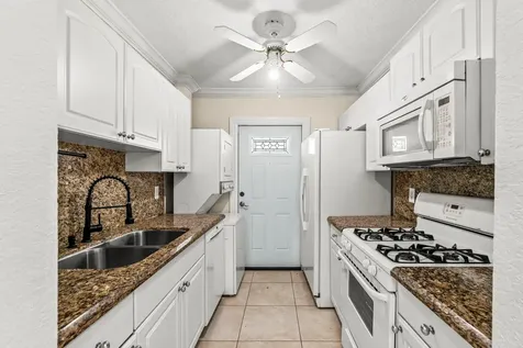 200 Sw 7th Street Boca Raton FL 33432