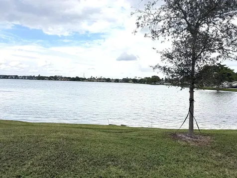 406 Lakeside Drive Margate FL 33063