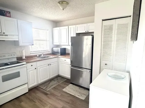 406 Lakeside Drive Margate FL 33063