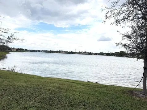 406 Lakeside Drive Margate FL 33063