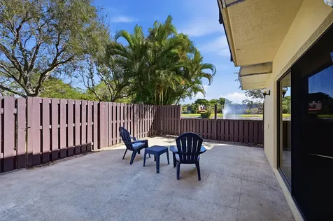 2913 Sw 22nd Circle Delray Beach FL 33445