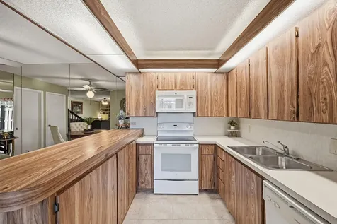 2913 Sw 22nd Circle Delray Beach FL 33445