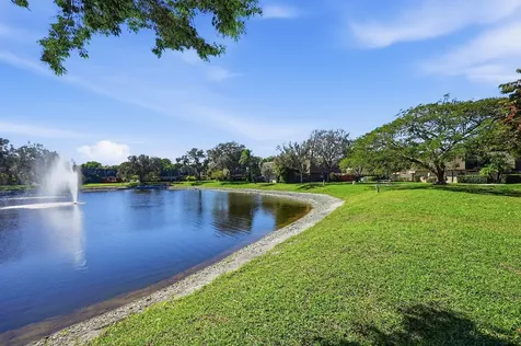 2913 Sw 22nd Circle Delray Beach FL 33445