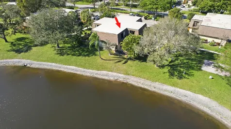 2913 Sw 22nd Circle Delray Beach FL 33445
