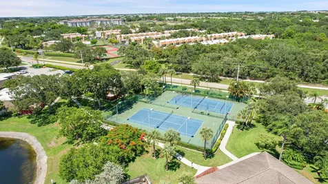2913 Sw 22nd Circle Delray Beach FL 33445